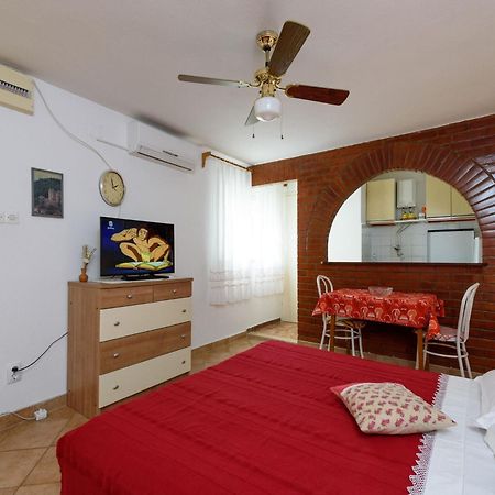Apartments Mihaela Trogir Buitenkant foto